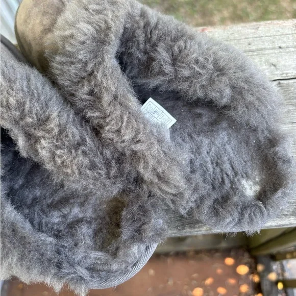 slippers - Picture 9 of 9